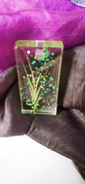 Rectangular pendant with plant parts "ear of corn"