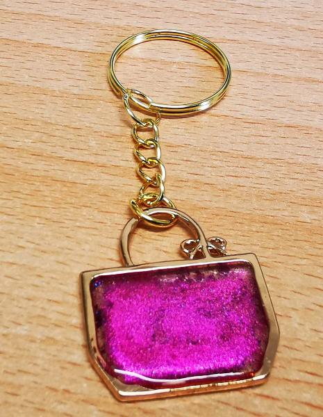 Schlüsselanhänger Handtasche violett mit Sprenkel